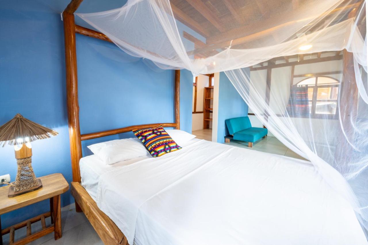 Casa Del Sol Hostel มอนตาญิตาร์ ภายนอก รูปภาพ