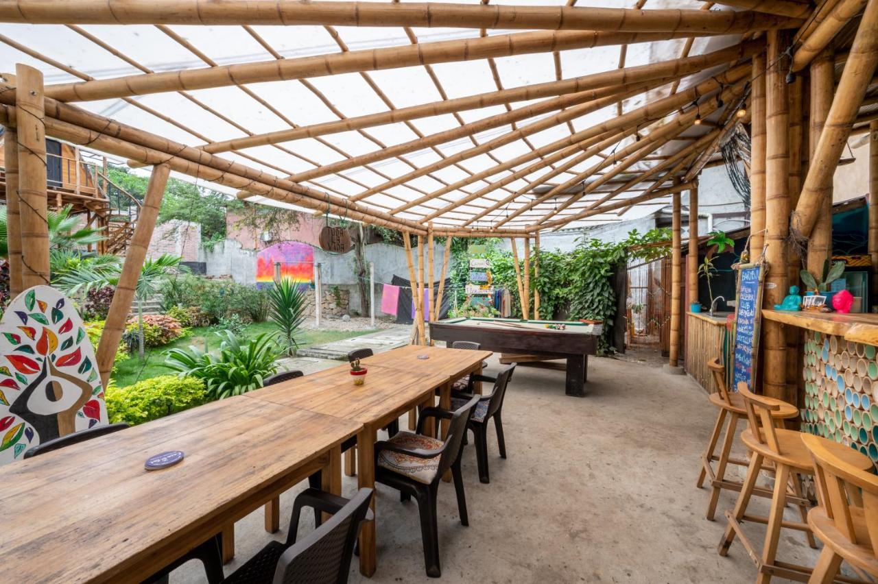 Casa Del Sol Hostel มอนตาญิตาร์ ภายนอก รูปภาพ