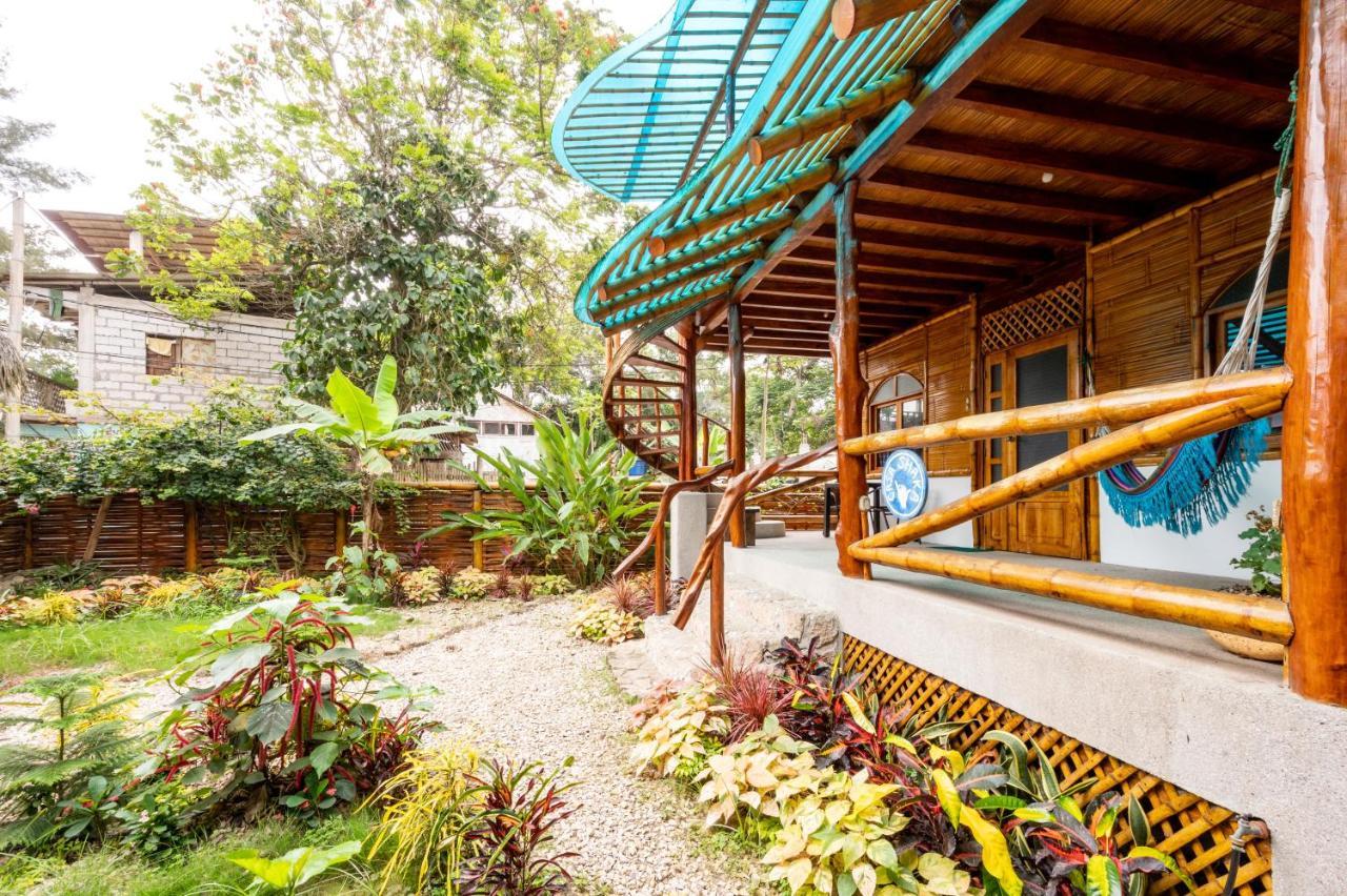 Casa Del Sol Hostel มอนตาญิตาร์ ภายนอก รูปภาพ
