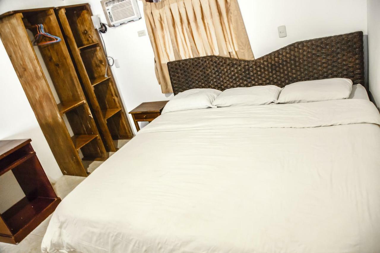 Casa Del Sol Hostel มอนตาญิตาร์ ภายนอก รูปภาพ
